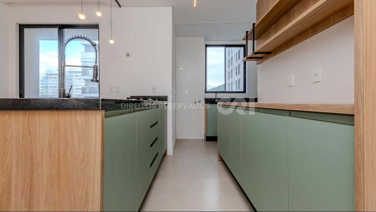 Apartamento com 3 quartos no Brava Vita na Praia Brava em Itajaí