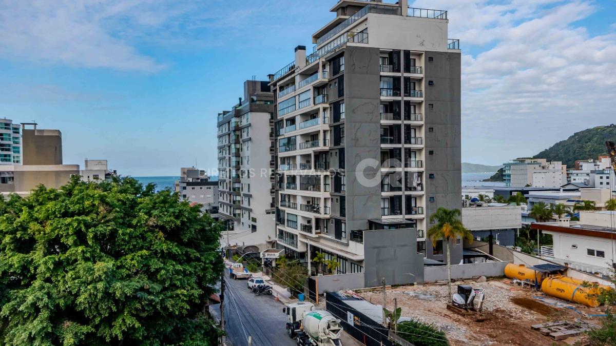 Apartamento com 3 quartos no Brava Vita na Praia Brava em Itajaí