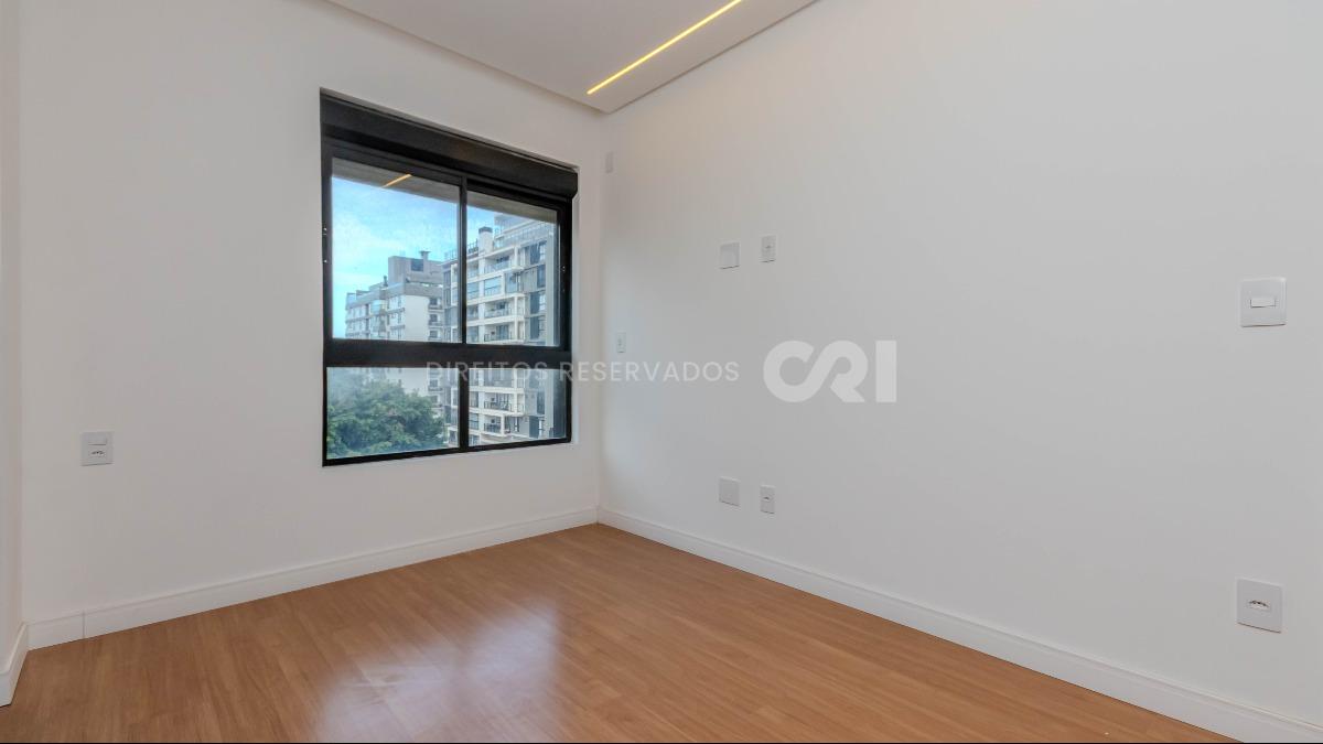 Apartamento com 3 quartos no Brava Vita na Praia Brava em Itajaí