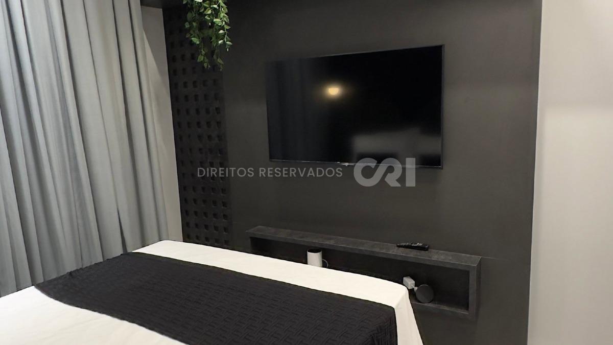 Apartamento com 3 suítes no Nizuc Residence na Meia Praia em Itapema