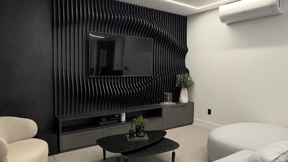 Apartamento com 3 suítes no Nizuc Residence na Meia Praia em Itapema