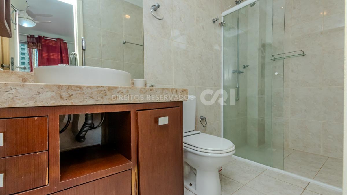 Apartamento com 2 suítes no Villaggio Di Roma no Centro de Balneário Camboriú