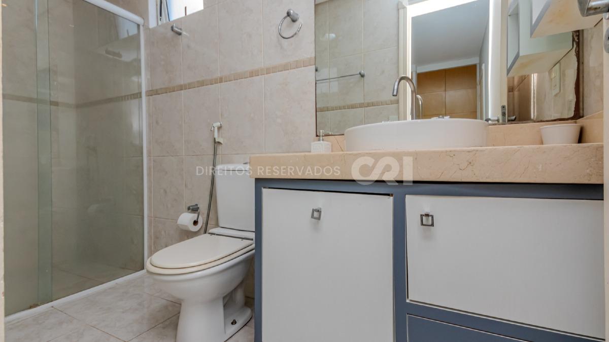 Apartamento com 2 suítes no Villaggio Di Roma no Centro de Balneário Camboriú