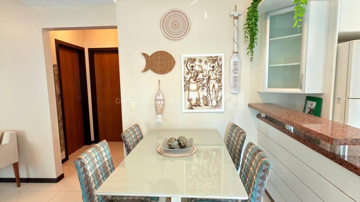 Apartamento com 2 Quartos no Edifício Orion no Centro de Balneário Camboriú