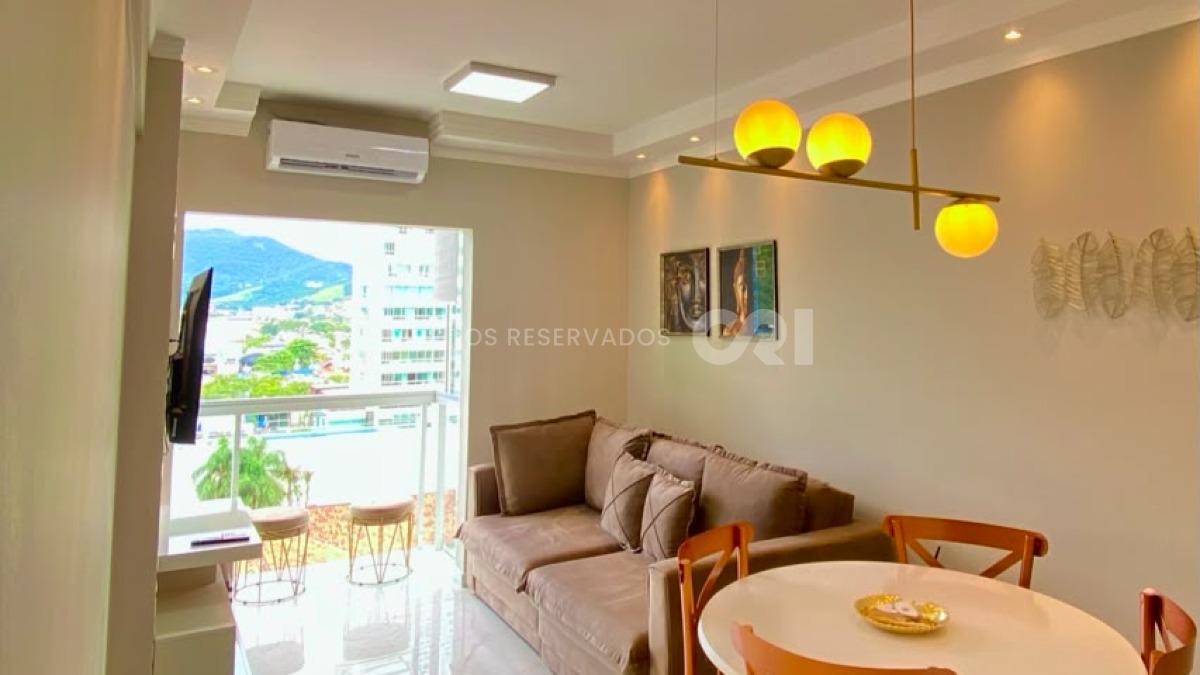 Apartamento com 2 Quartos no Edifício Teorema na Barra Sul de Balneário Camboriú