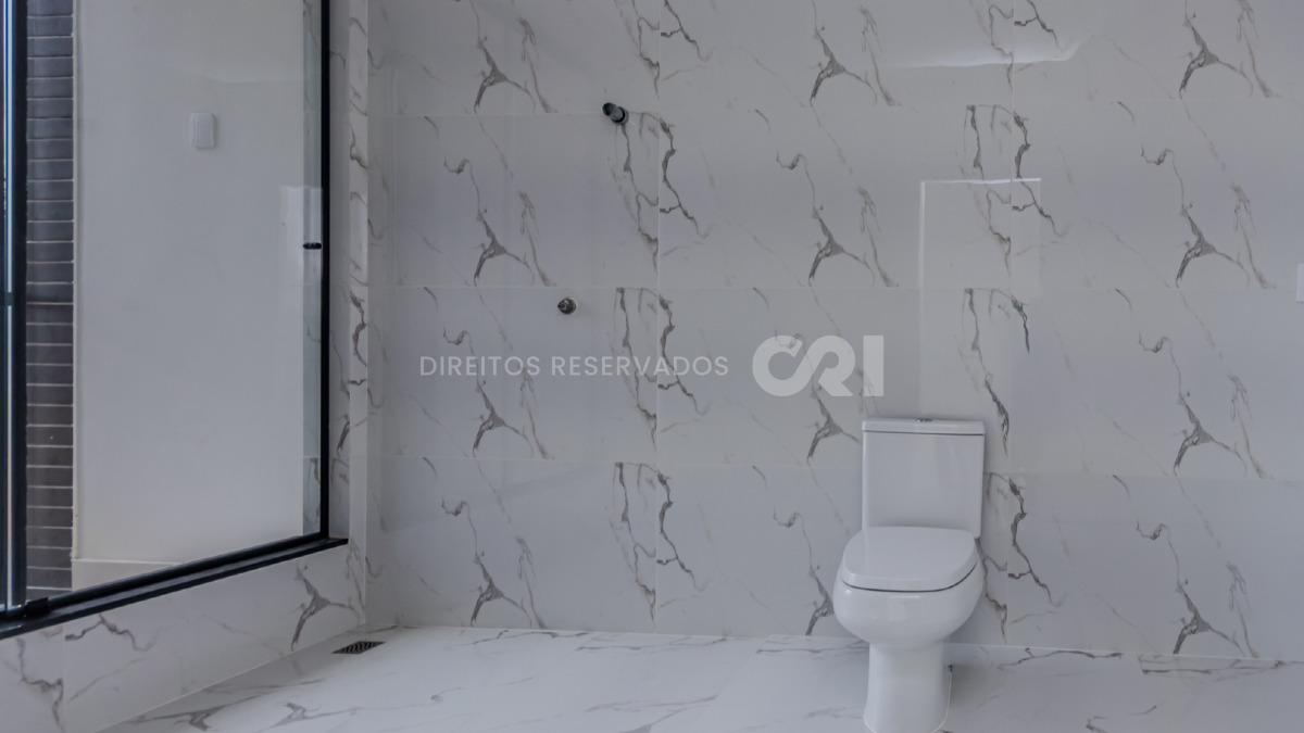 Cobertura Duplex com 3 Suítes no Brava Center Residence na Praia Brava em Itajaí