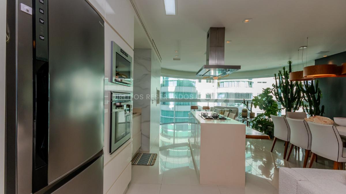 Apartamento com 3 quartos no Brava Beach Aroeira na Praia Brava em Itajaí