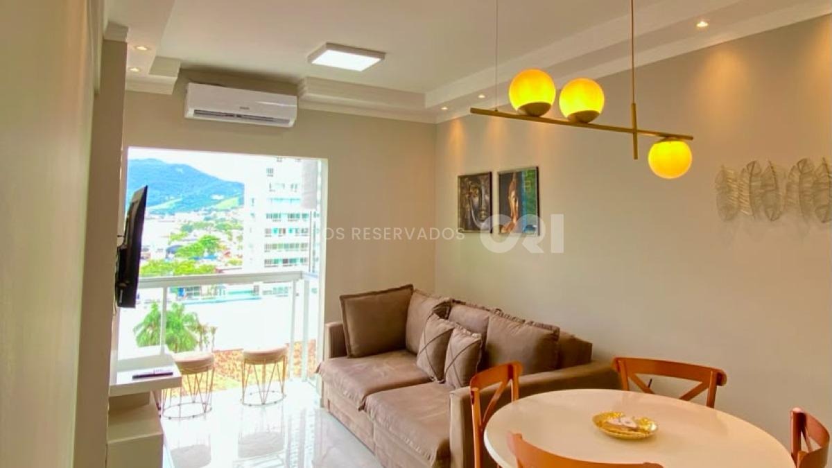 Apartamento com 2 Quartos no Edifício Teorema na Barra Sul de Balneário Camboriú