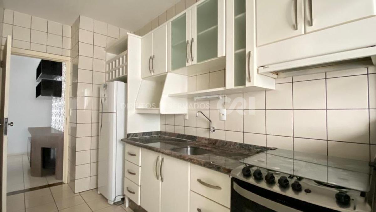 Apartamento com 2 quartos no Edifício Ágata no Centro de Balneário Camboriú