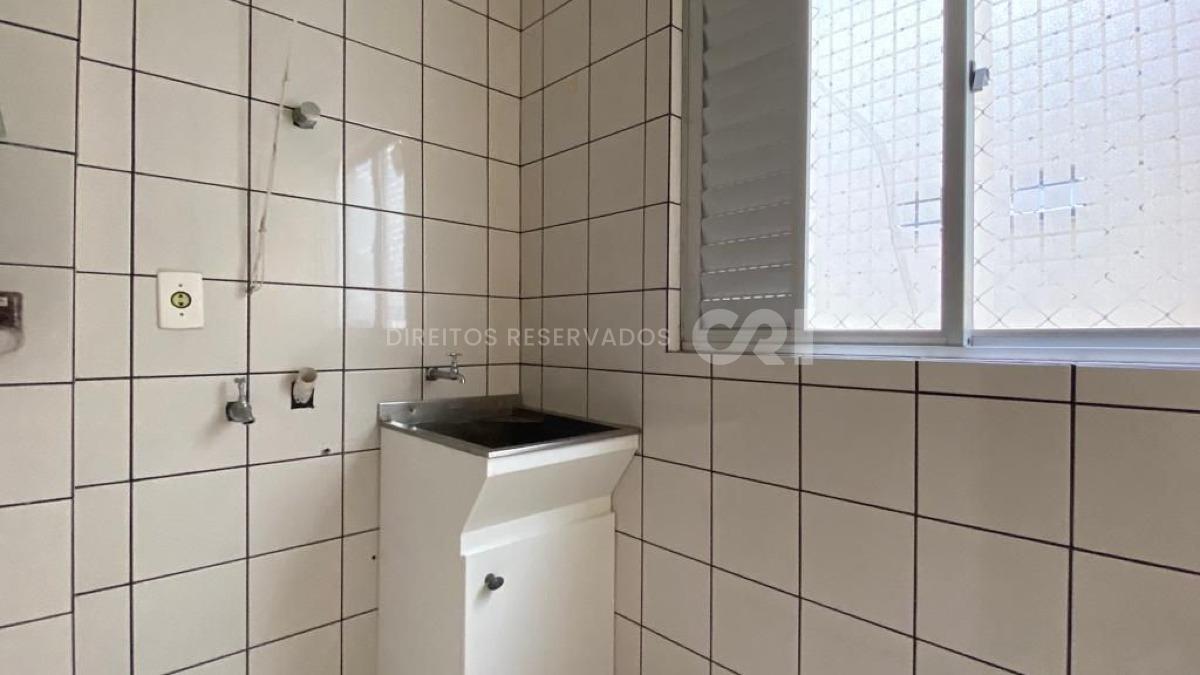 Apartamento com 2 quartos no Edifício Ágata no Centro de Balneário Camboriú
