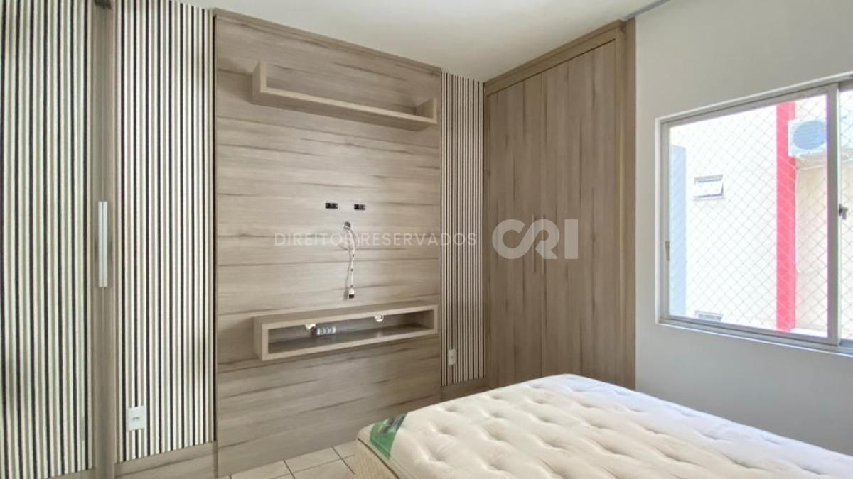 Apartamento com 2 quartos no Edifício Ágata no Centro de Balneário Camboriú