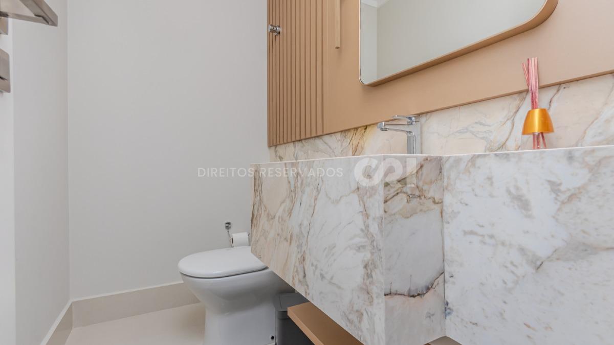 Apartamento com 4 quartos no Elenzaga Tower no Centro de Balneário Camboriú