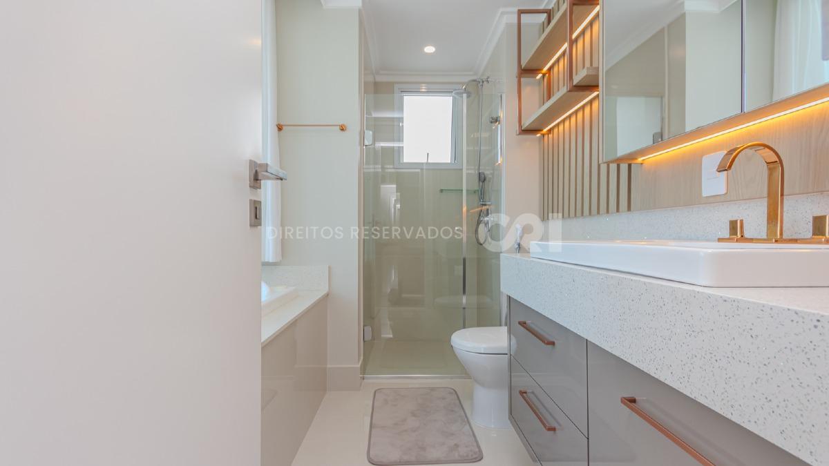 Apartamento com 4 quartos no Elenzaga Tower no Centro de Balneário Camboriú