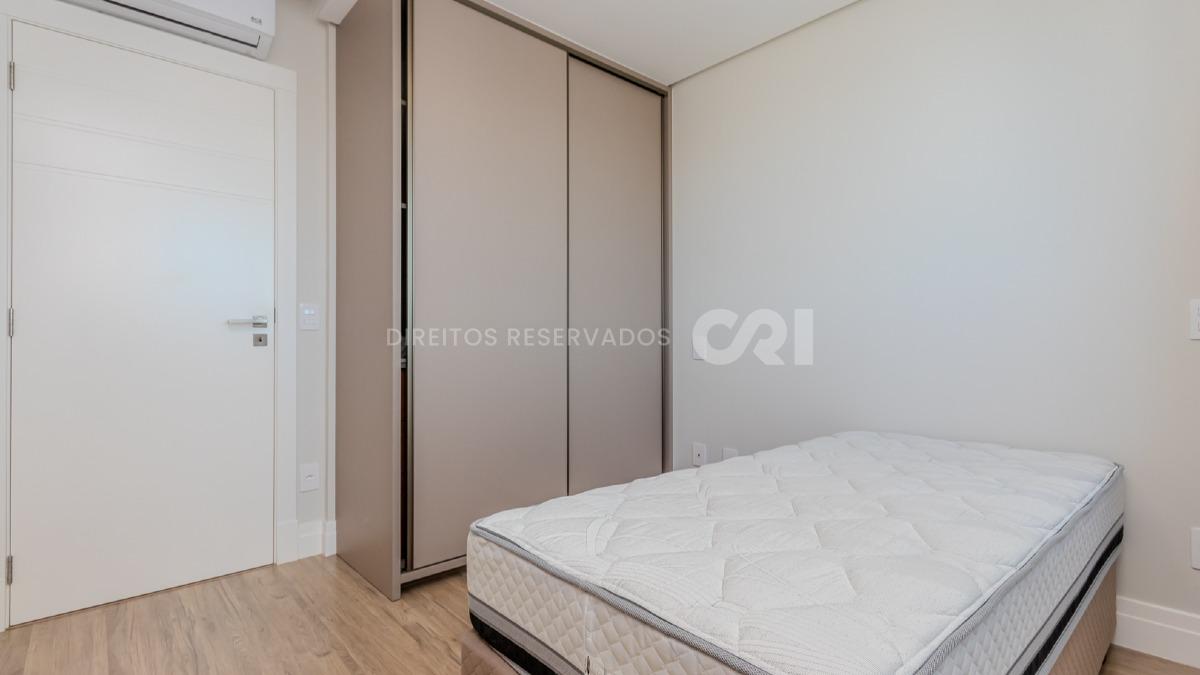 Apartamento com 4 quartos no Elenzaga Tower no Centro de Balneário Camboriú