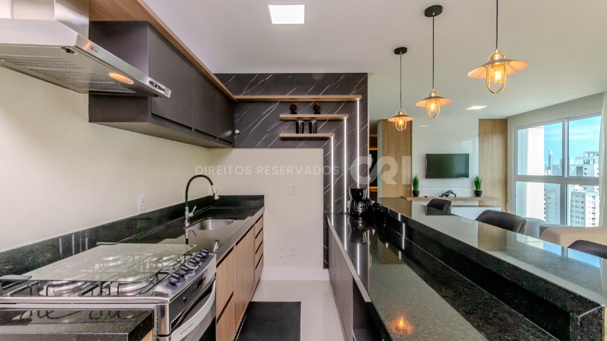 Apartamento com 4 quartos no Elenzaga Tower no Centro de Balneário Camboriú