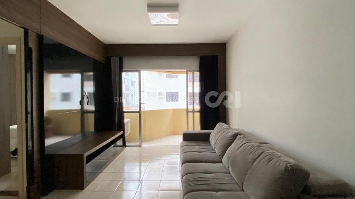 Apartamento com 2 quartos no Edifício Ágata no Centro de Balneário Camboriú