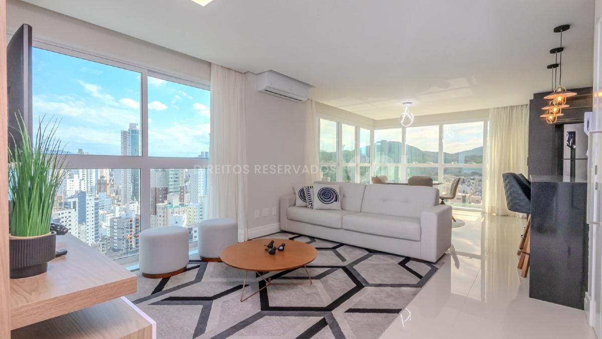 Apartamento com 4 quartos no Elenzaga Tower no Centro de Balneário Camboriú