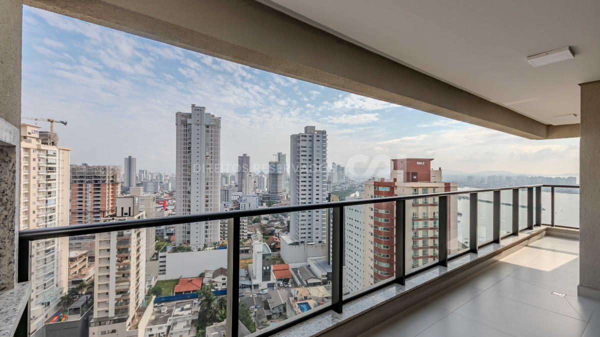 Apartamento com 3 suítes no Edifício Barão de Albuquerque no bairro Fazenda em Itajaí