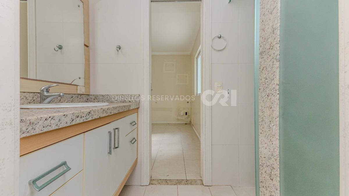 Apartamento com 3 quartos no Edificio Imperialle no Pioneiros em Balneario Camboriú