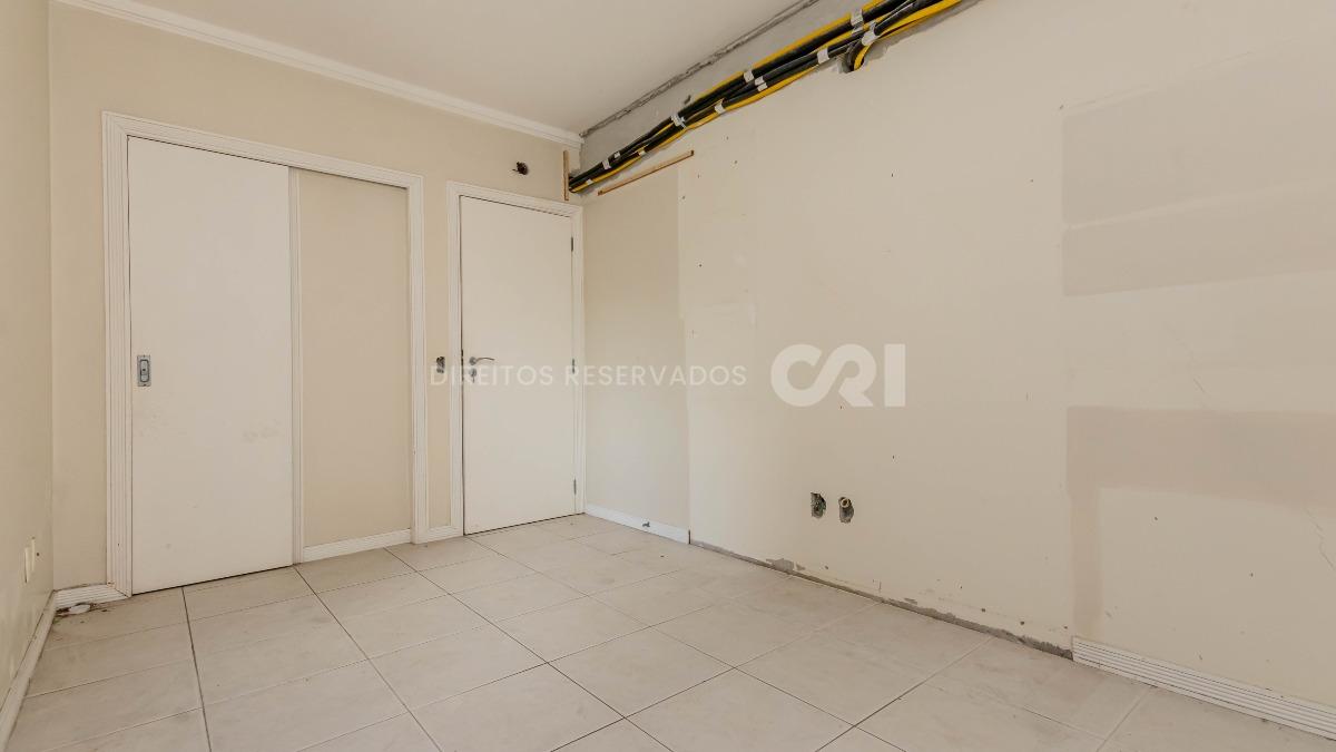 Apartamento com 3 quartos no Edificio Imperialle no Pioneiros em Balneario Camboriú