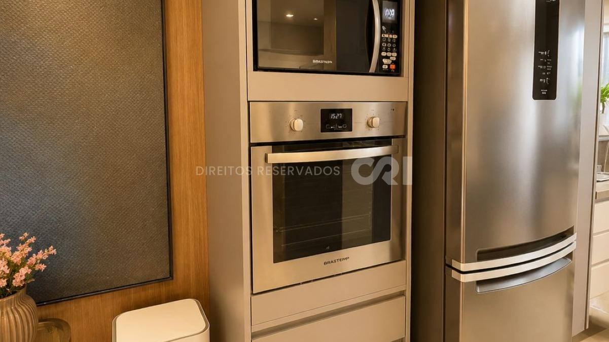 Apartamento Diferenciado com 3 Suítes no Phoenix Tower na Barra Sul de Balneário Camboriú