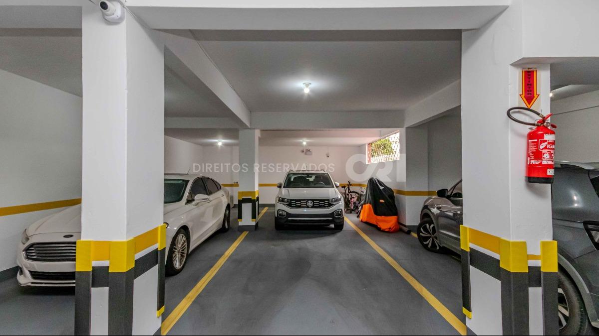 Apartamento com 3 quartos no Edifício Sagres no Centro de Itajaí