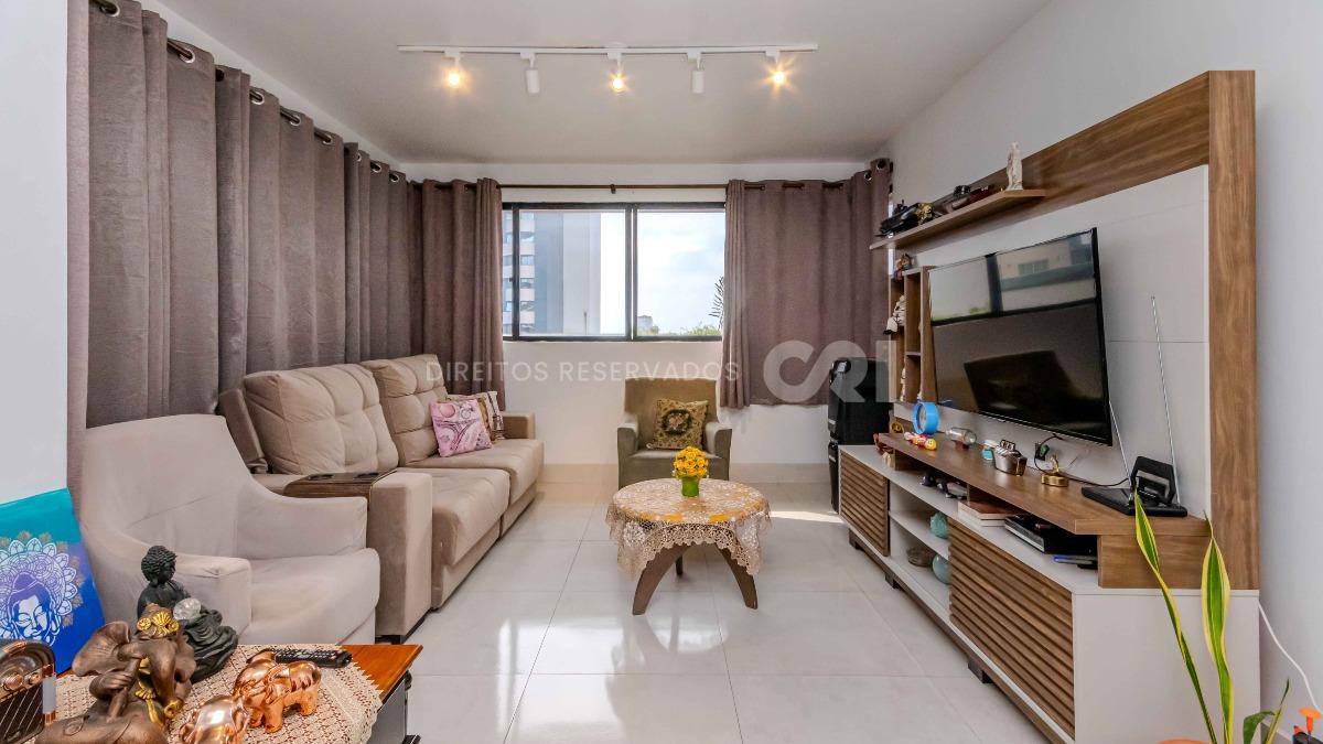 Apartamento com 3 quartos no Edifício Sagres no Centro de Itajaí