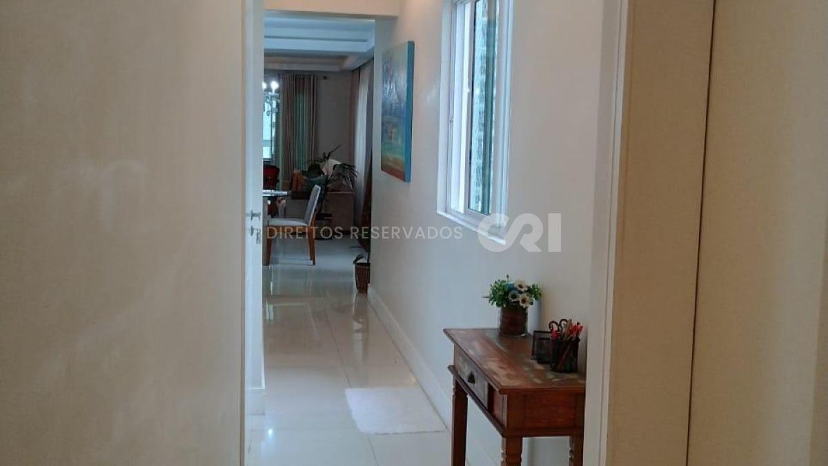 Apartamento com 3 Suítes no Edifício Bela Città no Centro de Balneário Camboriú
