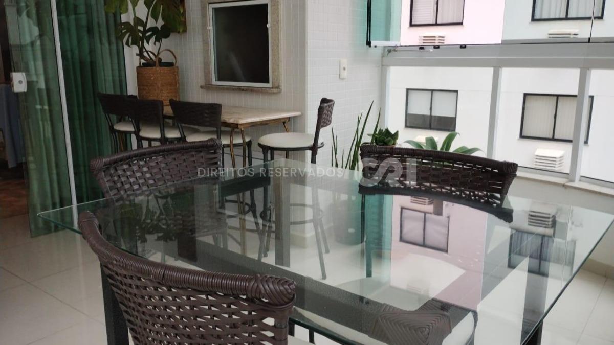 Apartamento com 3 Suítes no Edifício Bela Città no Centro de Balneário Camboriú