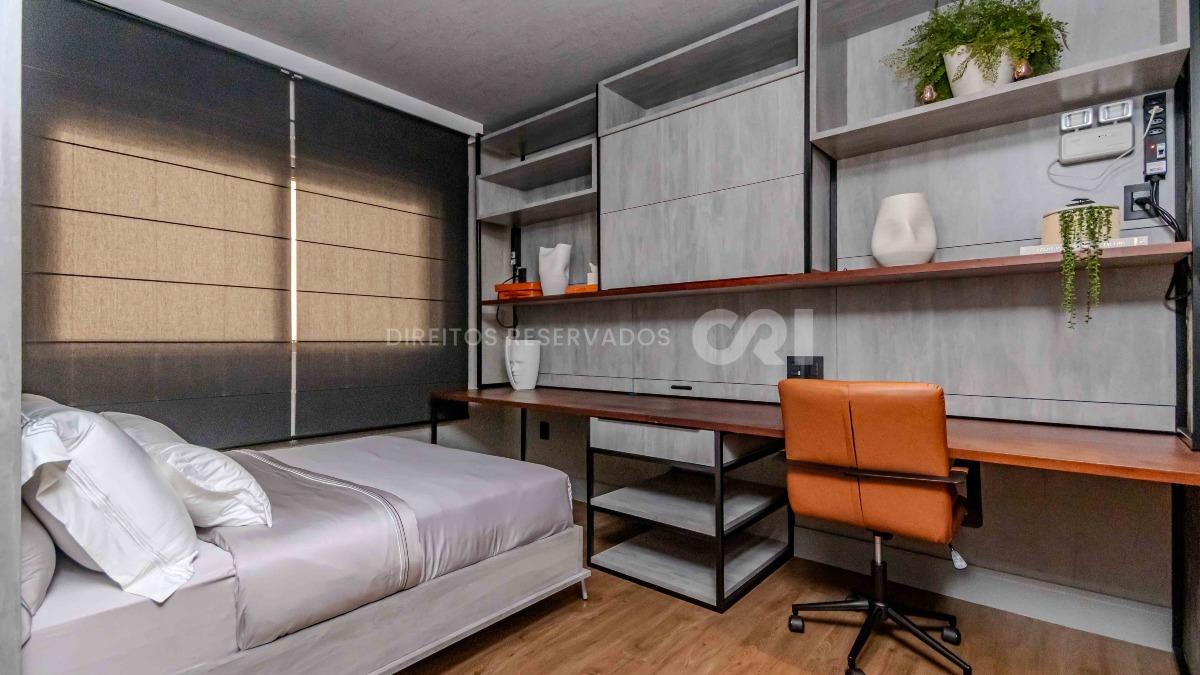 Apartamento com 4 suítes no Edifício Baturité na Barra Sul em Balneário Camboriú