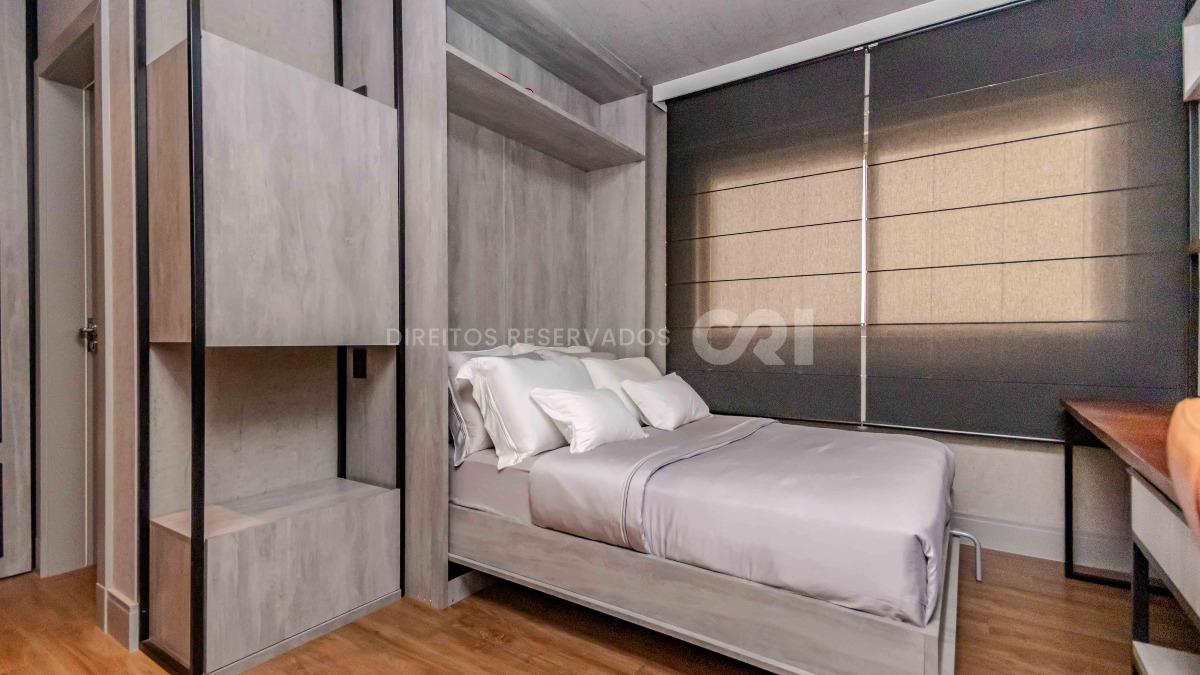 Apartamento com 4 suítes no Edifício Baturité na Barra Sul em Balneário Camboriú