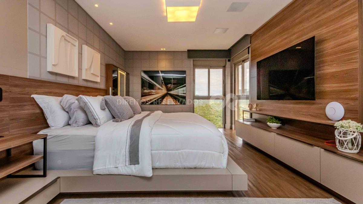 Apartamento com 4 suítes no Edifício Baturité na Barra Sul em Balneário Camboriú