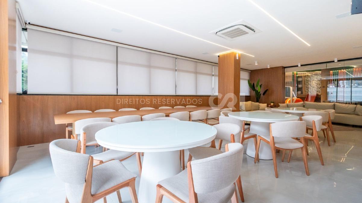 Apartamento com 3 Dormitórios no Edifício Sun Coast no Bairro Fazenda em Itajaí