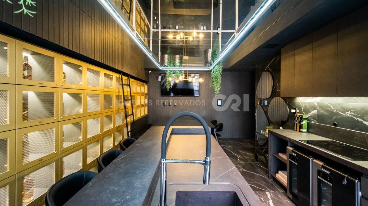 Apartamento com 3 Dormitórios no Edifício Sun Coast no Bairro Fazenda em Itajaí