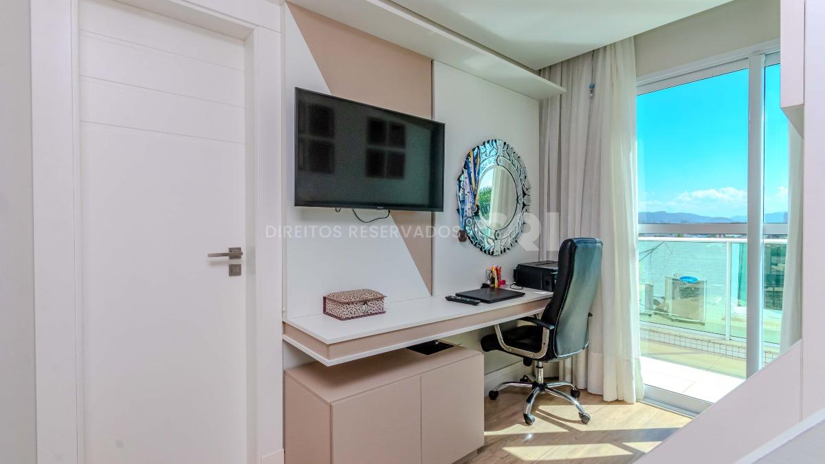 Apartamento com 3 Suítes no Phoenix Tower na Barra Sul de Balneário Camboriú