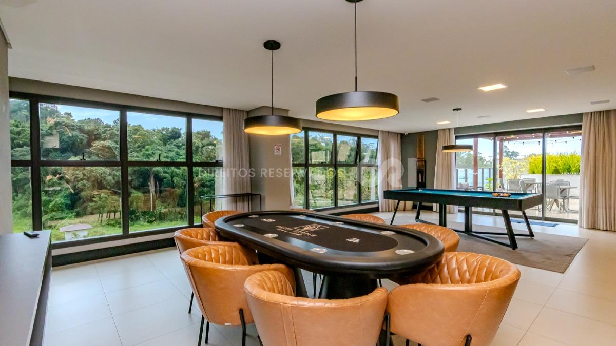 Apartamento com 3 suítes no Brava Garden na Praia Brava em Itajaí
