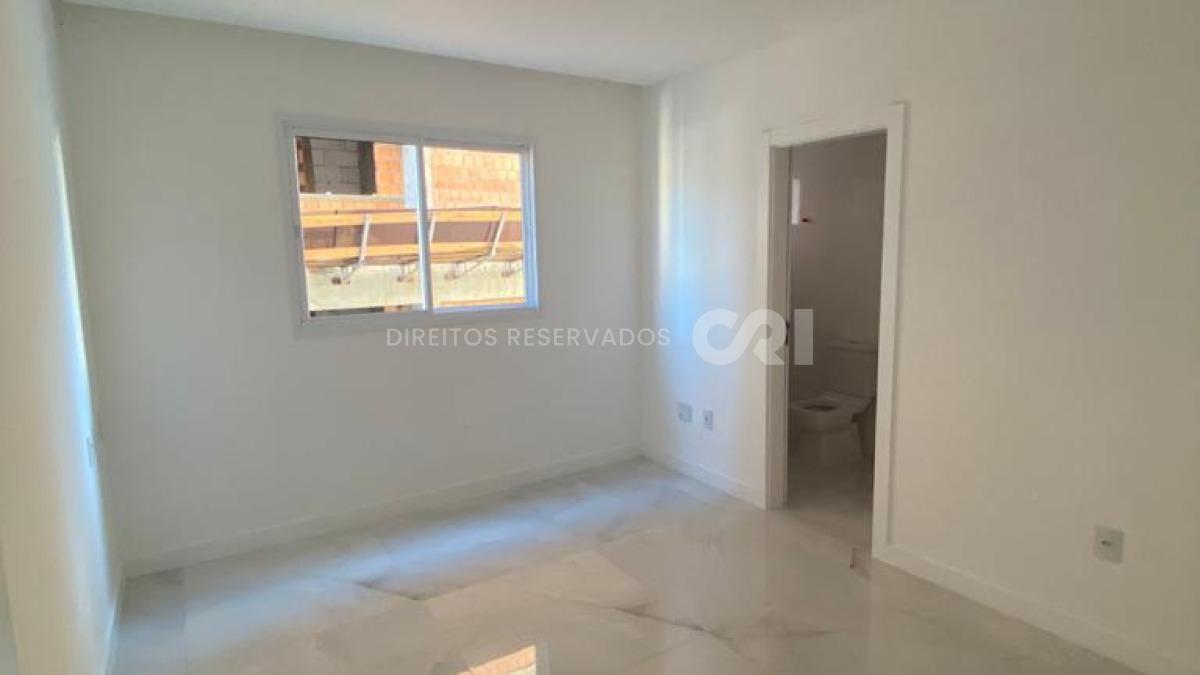 Apartamento com 4 Suítes no Porto Vila Residence em Meia Praia, Itapema