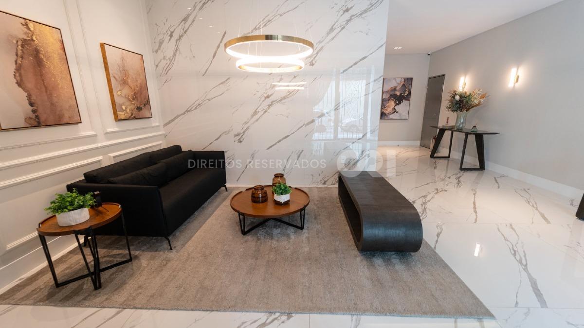 Apartamento com 4 Suítes no Porto Vila Residence em Meia Praia, Itapema