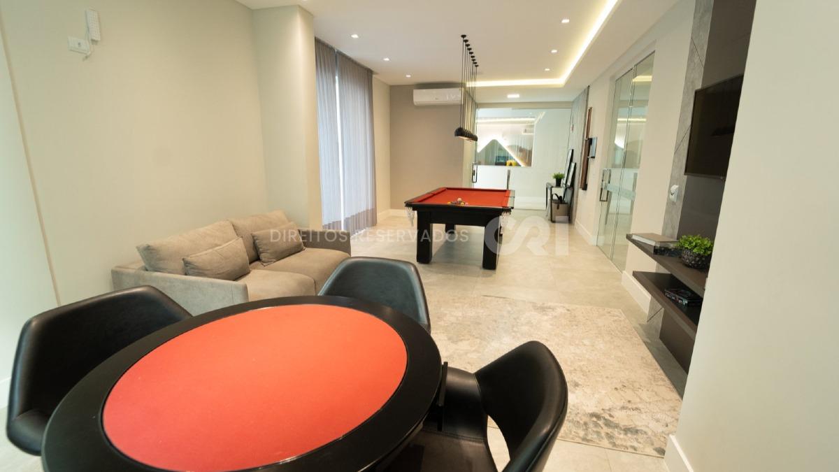 Apartamento com 4 Suítes no Porto Vila Residence em Meia Praia, Itapema