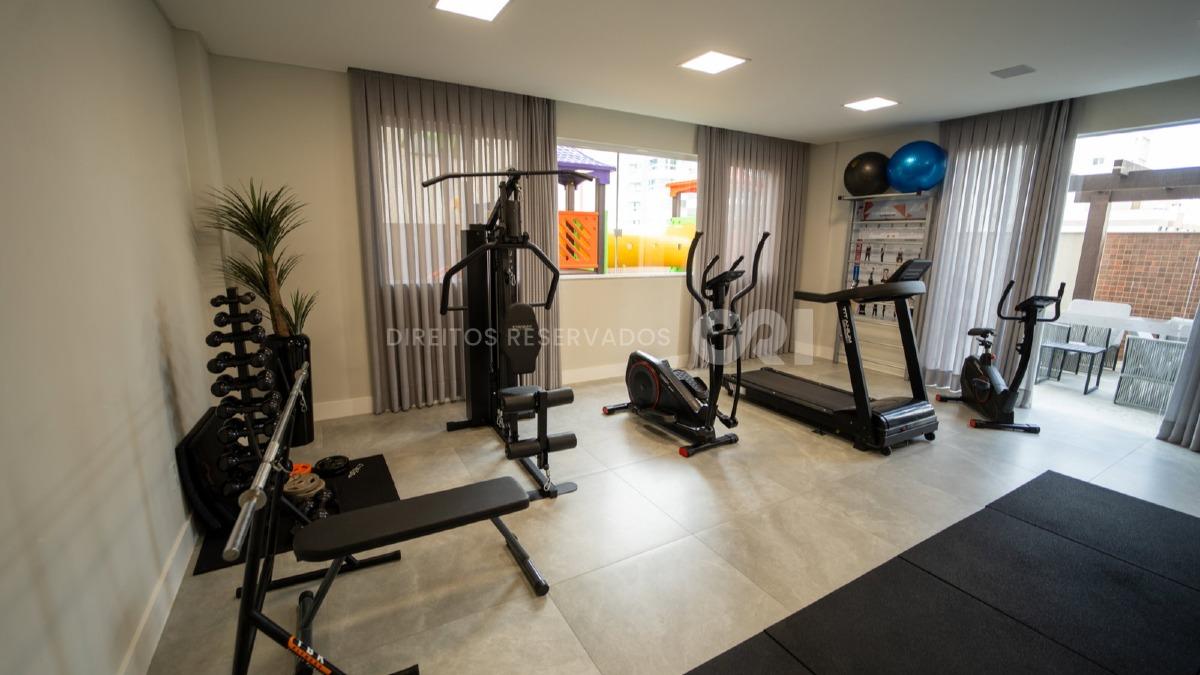 Apartamento com 4 Suítes no Porto Vila Residence em Meia Praia, Itapema