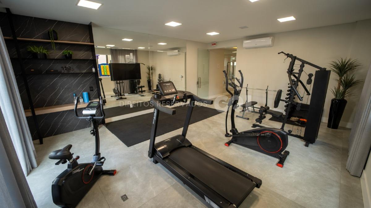 Apartamento com 4 Suítes no Porto Vila Residence em Meia Praia, Itapema
