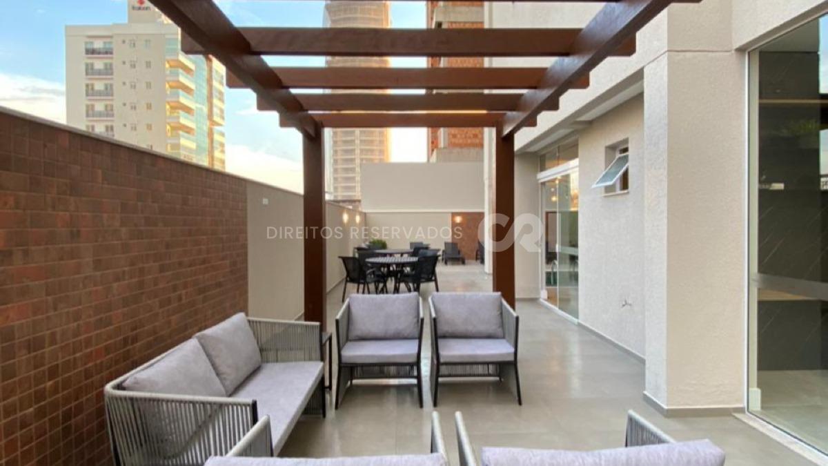 Apartamento com 4 Suítes no Porto Vila Residence em Meia Praia, Itapema