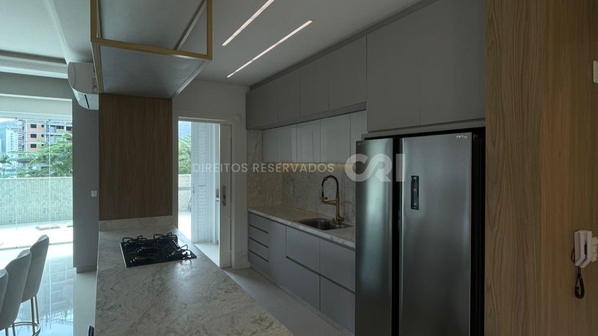 Apartamento com 3 Suítes no Le Tre Torri no Centro de Itapema