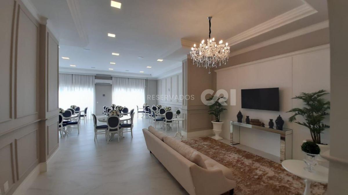 Apartamento com 3 Suítes no Le Tre Torri no Centro de Itapema