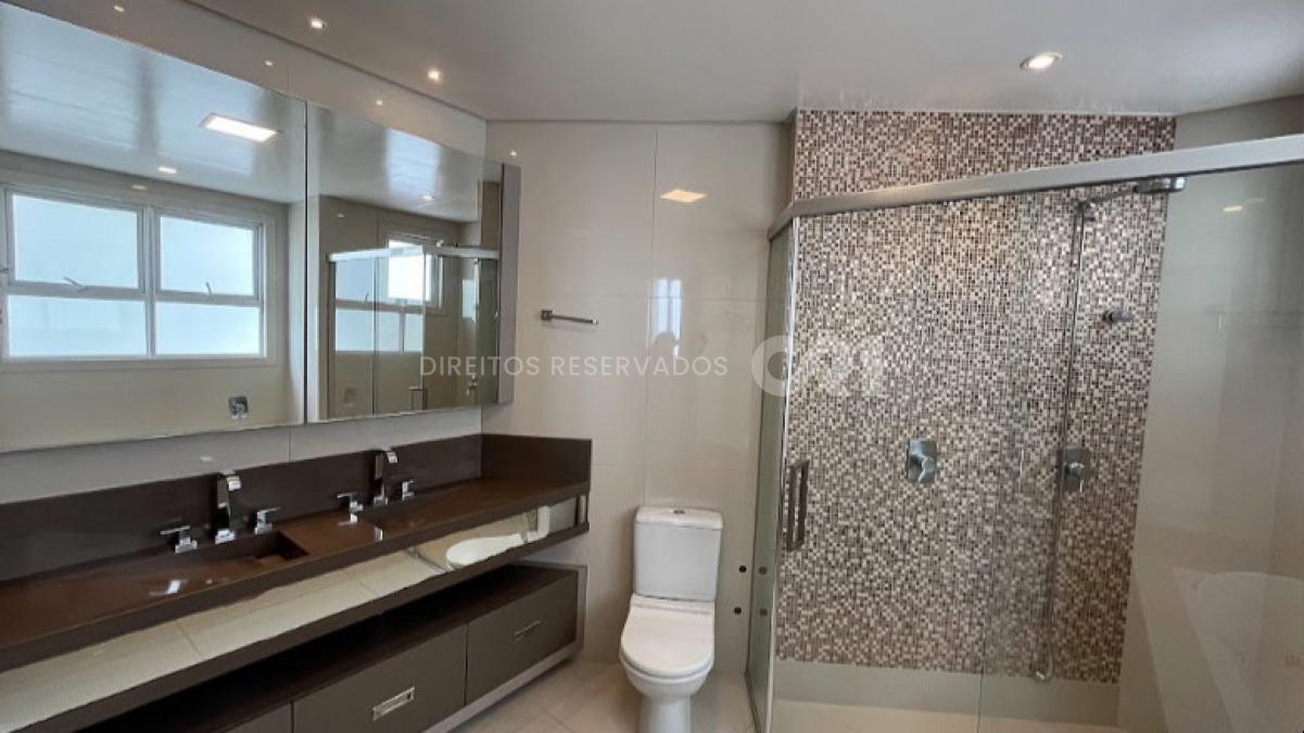 Apartamento com 3 Suítes no Sun City em Estreito, Itapema