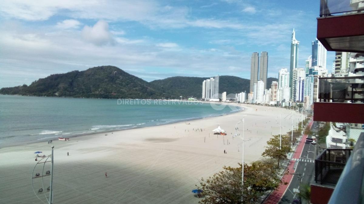 Apartamento Frente Mar com 3 dormitórios no Praia Do Leme em Balneário Camboriú