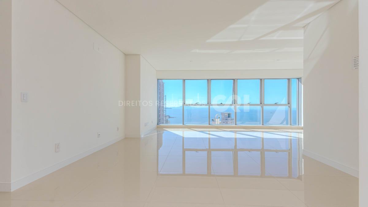 Apartamento com 4 Suítes no Vitra by Pininfarina no Centro de Balneário Camboriú