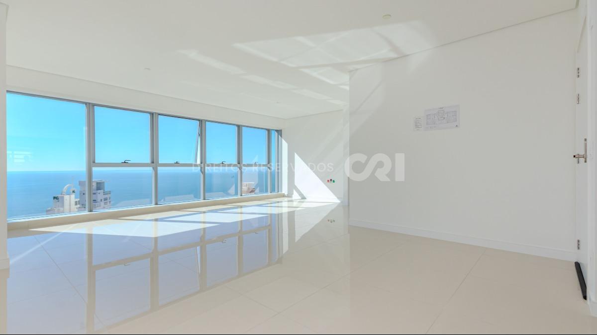 Apartamento com 4 Suítes no Vitra by Pininfarina no Centro de Balneário Camboriú