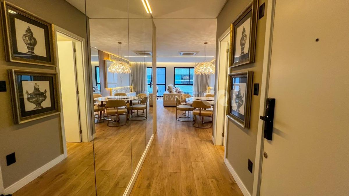 Apartamento Diferenciado com 3 Suítes no Allegra Residenza no Centro de Balneário Camboriú