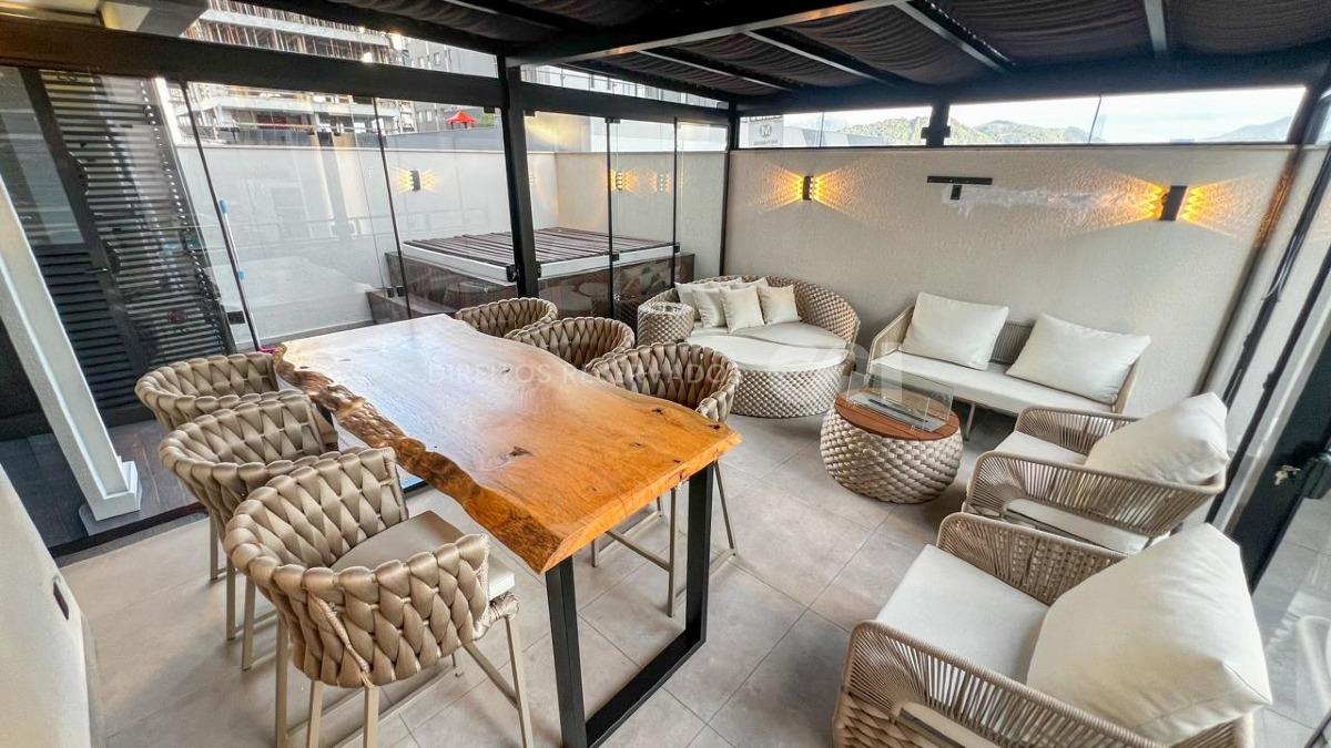 Apartamento Diferenciado com 3 Suítes no Allegra Residenza no Centro de Balneário Camboriú